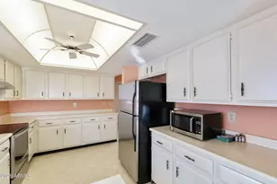 9748 E Watford Way, Sun Lakes, AZ 85248 - Photo 3