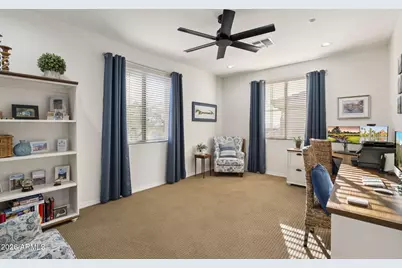 10460 E Meadowhill Drive, Scottsdale, AZ 85255 - Photo 19