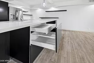 7960 E Camelback Rd, Scottsdale, AZ 85251 - Photo 41