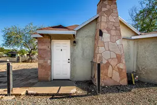 2135 W Hadley St, Phoenix, AZ 85009 - Photo 3