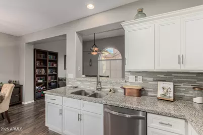 3635 W Thalia Court, Phoenix, AZ 85086 - Photo 7