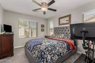 3635 W Thalia Court, Phoenix, AZ 85086 - Photo 9