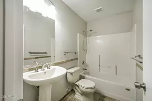 6329 W Desert Hollow Dr, Phoenix, AZ 85083 - Photo 13