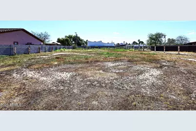 3025 E Hartford Avenue #B, Phoenix, AZ 85032 - Photo 5