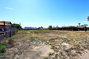 3025 E Hartford Ave, Phoenix, AZ 85032 - Photo 13