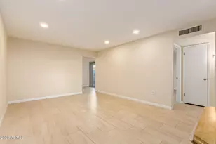 17066 N 106th Ave, Sun City, AZ 85373 - Photo 3