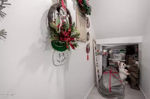 17652 W Straight Arrow Ln, Surprise, AZ 85387 - Photo 45