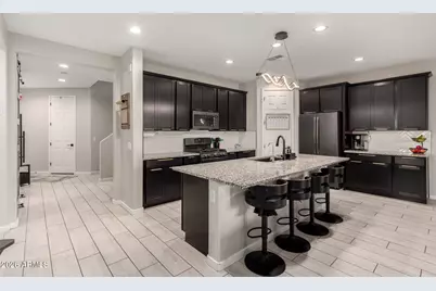 17652 W Straight Arrow Lane, Surprise, AZ 85387 - Photo 15