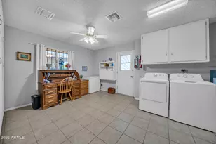 9330 W Manzanita Dr, Sun City, AZ 85373 - Photo 25