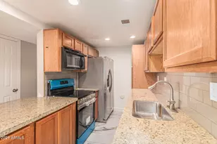 424 W Brown Rd, Mesa, AZ 85201 - Photo 17