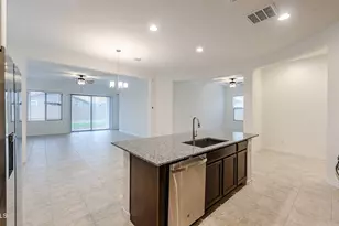 7568 W Bronco Trail, Peoria, AZ 85383 - Photo 3