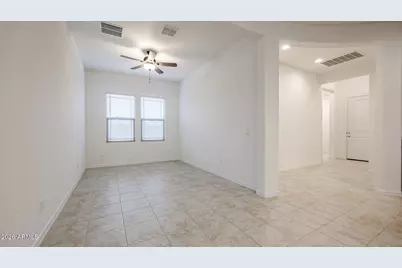 7568 W Bronco Trail, Peoria, AZ 85383 - Photo 5