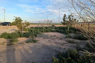 5602 S Wilson Rd, Buckeye, AZ 85326 - Photo 33