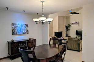 7348 N 7th Pl, Phoenix, AZ 85020 - Photo 9