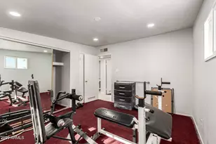 8218 W Osborn Rd, Phoenix, AZ 85033 - Photo 21