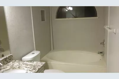 5640 E Bell Road #1022, Scottsdale, AZ 85254 - Photo 3