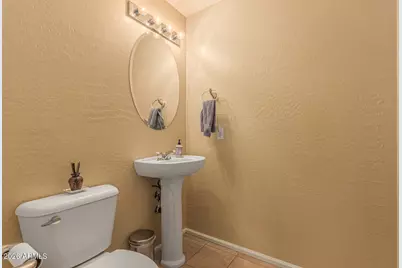 2518 W Long Shadow Trail, Phoenix, AZ 85085 - Photo 13