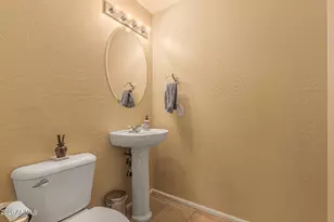 2518 W Long Shadow Trail, Phoenix, AZ 85085 - Photo 13