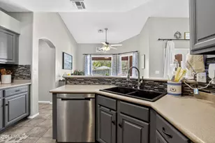 9370 W Weaver Cir, Casa Grande, AZ 85194 - Photo 19