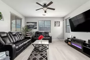 2849 N 73rd Dr, Phoenix, AZ 85035 - Photo 3