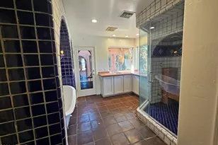 722 W Solano Dr, Phoenix, AZ 85013 - Photo 25