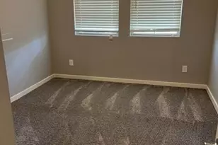 23061 E Mayberry Road E, Queen Creek, AZ 85142 - Photo 27