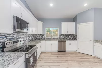 43232 N 12th Street, New River, AZ 85087 - Photo 11