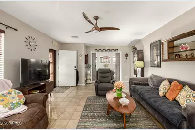 1103 N Olive Avenue, Casa Grande, AZ 85122 - Photo 7