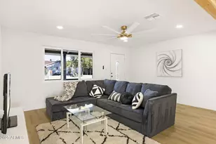 6725 E Moreland St, Scottsdale, AZ 85257 - Photo 17