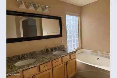 15844 S 17th Drive, Phoenix, AZ 85045 - Photo 9