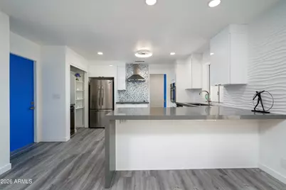 7803 E Kiowa Avenue, Mesa, AZ 85209 - Photo 5