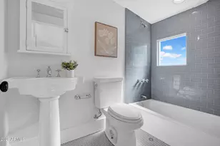 515 W Lynwood St, Phoenix, AZ 85003 - Photo 25