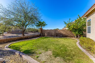 6827 W El Cortez Place, Peoria, AZ 85383 - Photo 31