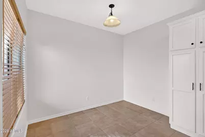 15917 N 19th Drive, Phoenix, AZ 85023 - Photo 11