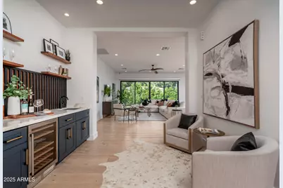 3628 E Clarendon Avenue, Phoenix, AZ 85018 - Photo 5