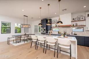 3628 E Clarendon Ave, Phoenix, AZ 85018 - Photo 3