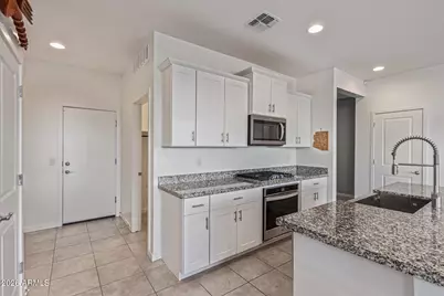 18009 W Pierson Street, Goodyear, AZ 85395 - Photo 15