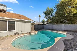 7267 W Charter Oak Rd, Peoria, AZ 85381 - Photo 43