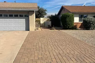 11827 N 40th Dr, Phoenix, AZ 85029 - Photo 3