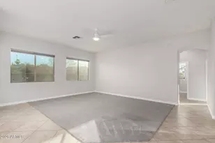 2705 S Tucana Ct, Gilbert, AZ 85295 - Photo 19