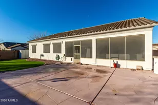 2705 S Tucana Ct, Gilbert, AZ 85295 - Photo 43