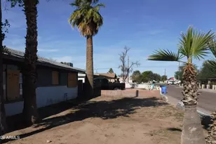 4016 N 47th Ln, Phoenix, AZ 85031 - Photo 5