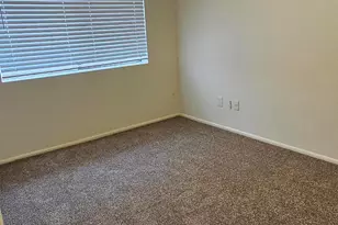 683 W Calle Tuberia, Casa Grande, AZ 85194 - Photo 7