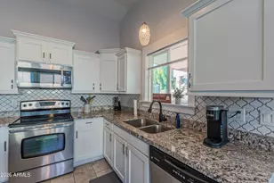 23658 N 36th Dr, Glendale, AZ 85310 - Photo 9