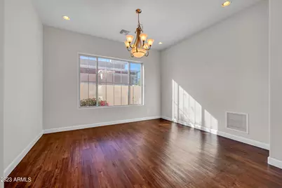 24519 N 44th Lane, Glendale, AZ 85310 - Photo 19