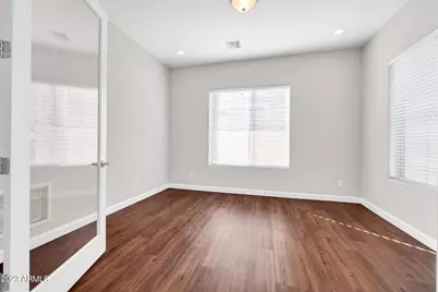 24519 N 44th Lane, Glendale, AZ 85310 - Photo 7