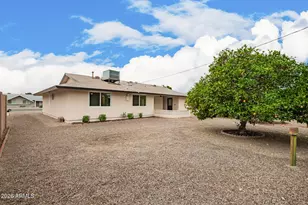 11010 W Sun City Blvd, Sun City, AZ 85351 - Photo 23