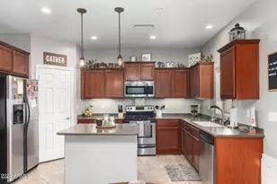 2217 W Kathleen Rd, Phoenix, AZ 85023 - Photo 11