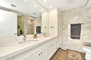 7137 E Rancho Vista Dr, Scottsdale, AZ 85251 - Photo 23