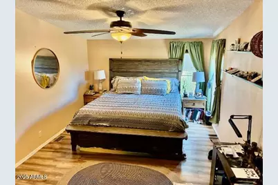 7642 E Holmes Avenue, Mesa, AZ 85209 - Photo 9